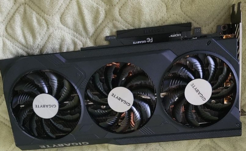 Відеокарта GeForce RTX 4070 Ti SUPER Київ - фото 3