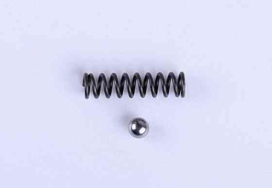 Пружина з кулькою, що фіксують вилку передач на дизельний двигун 180N Мукачево