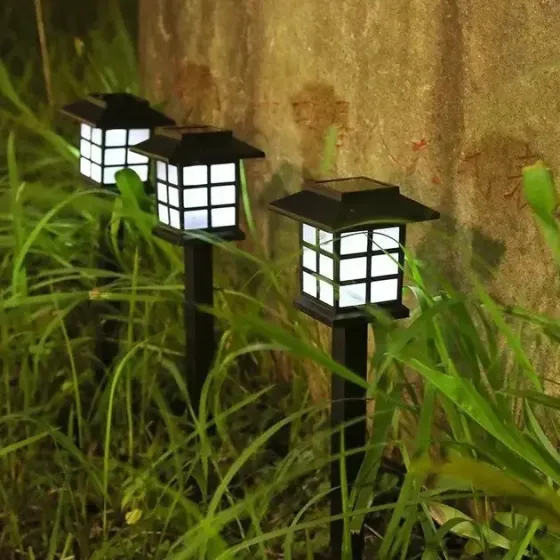 Фонарь для декоративной подсветки на солнечной батарее 17 WW Коломыя