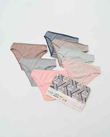 Набір жіночих трусиків-тижневик у рубчик упаковка 7 шт Nicoletta 713161 XL Київ