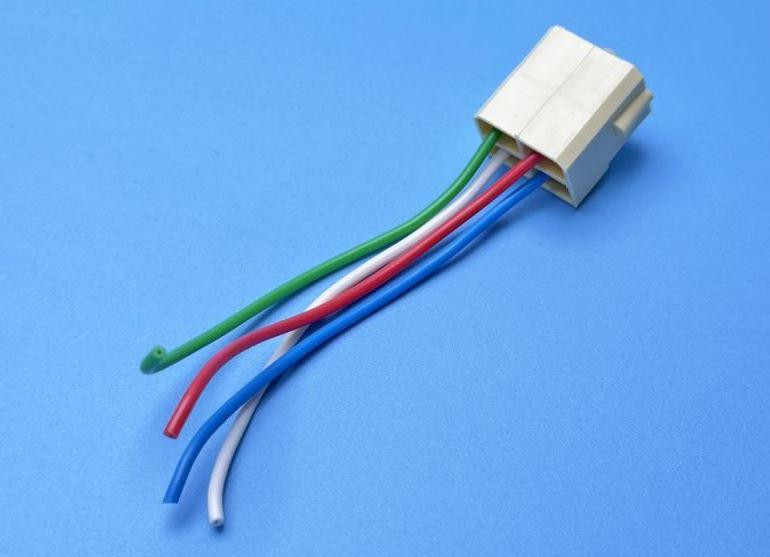 Роз’єм   МАМА (внутрішній)   на 4 контакти, клема 6,3 мм Харків - фото 3