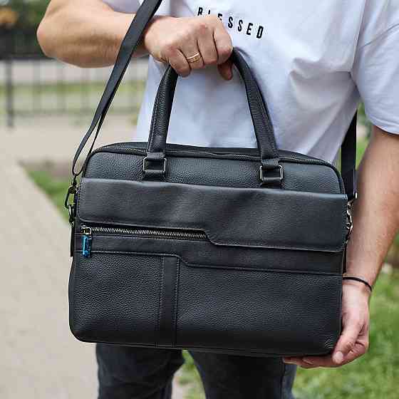 Чоловіча шкіряна ділова сумка чорного кольору Київ