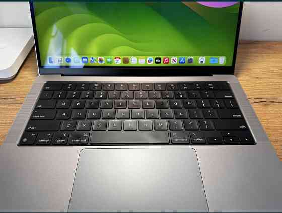 Ноутбук Apple MacBook .Pro 14’ 2021 M1 Pro 16Gb 512Gb Space Gray. Киев