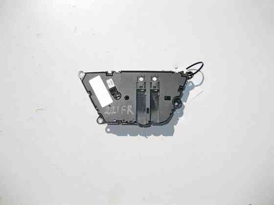 Mercedes-Benz  A2218701751 7J22 Блок кнопок керування переднім правим сидінням з пам'яттю S-Class W221 Одеса