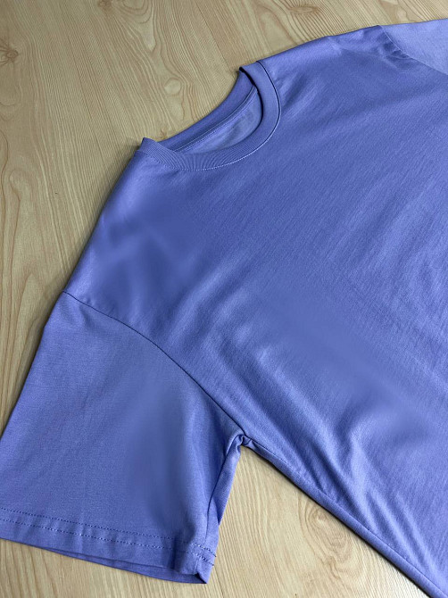 Футболка женская A-N 26075 оверсайз базовая с нашивкой, сиреневый, one size Киев - изображение 6