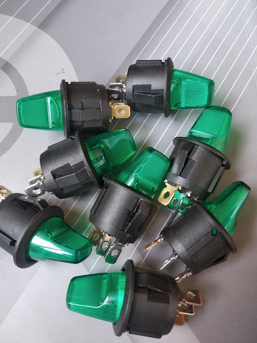 Перемикач KCD1-101N-7, ON-OFF, (4pin) 12V, кзеленый Полтава - фото 1