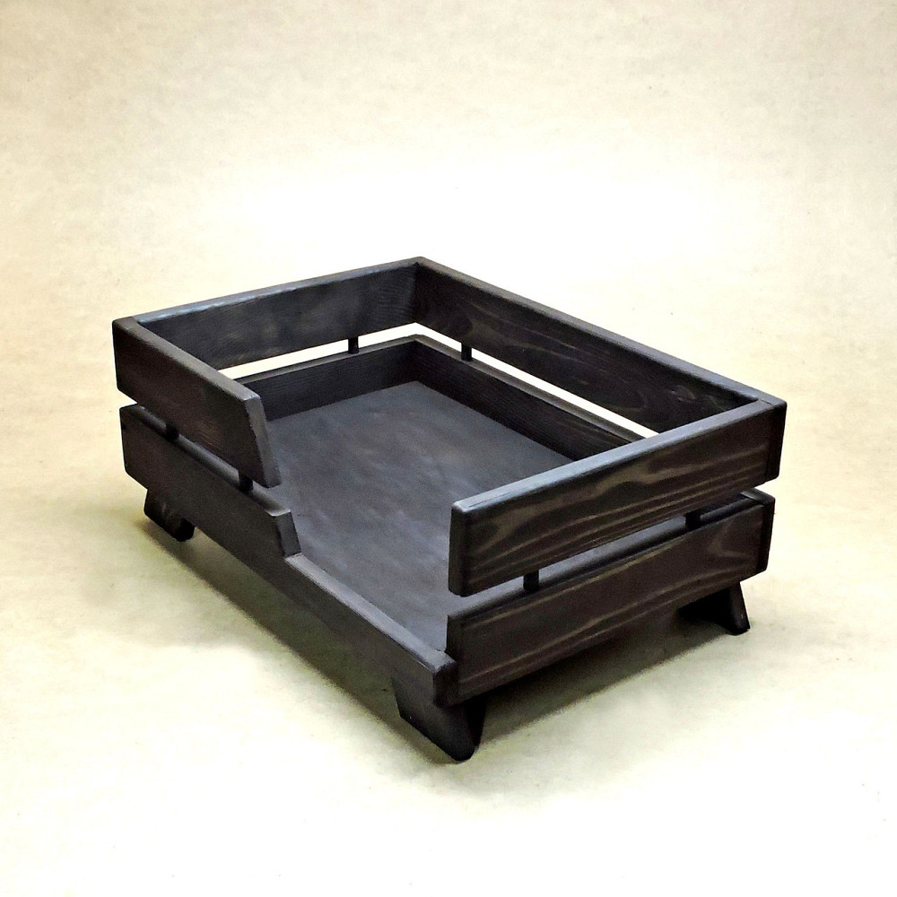 Лежак деревянный для собаки 