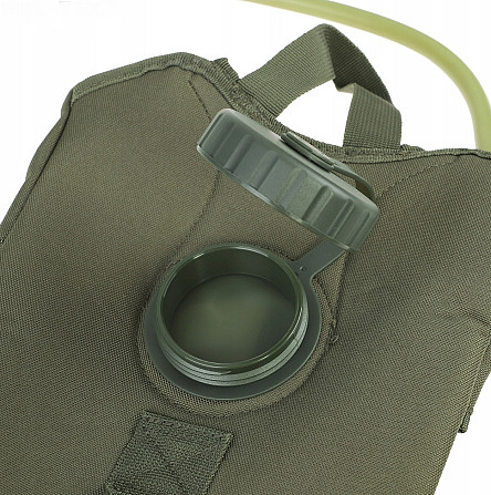 Гидратор для воды 3 литра с трубкой 115 см и системой Molle + чехол Mil-Tec 