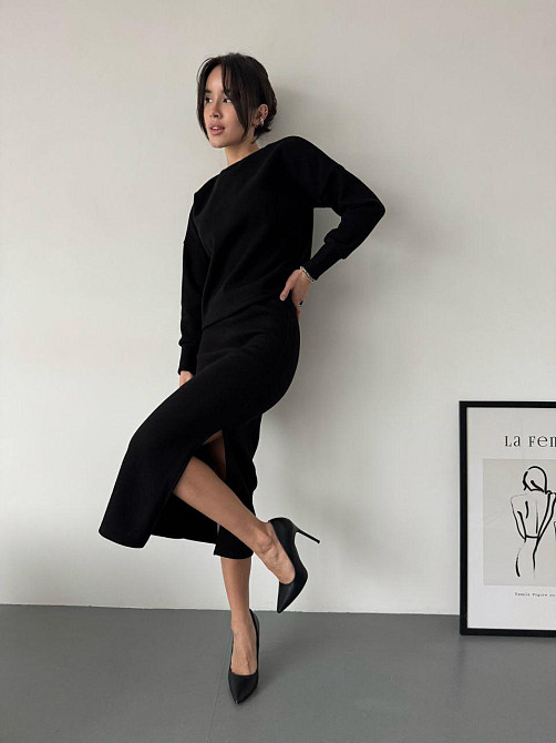 Жіночий стильний теплий костюм двійка з розрізом збоку Одеса - фото 2