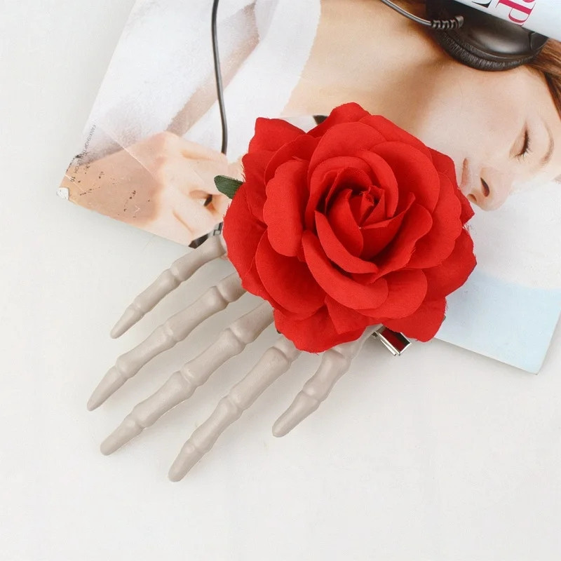 Скелет на Хэллоуин кисть руки с розой 17 на 9 см красно-серый Киев - изображение 1