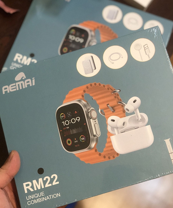 Смарт часы с наушниками и зарядкой  3 в 1, беспроводные наушники. Киев - изображение 1