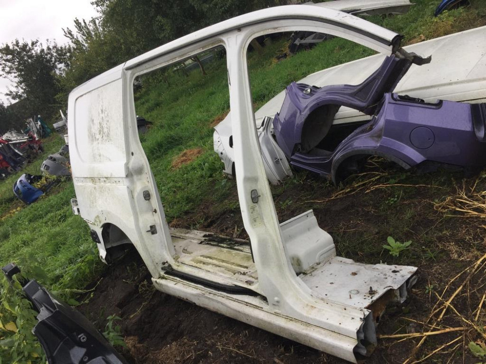 Боковина права Citroen Jumpy 2007-2016 (Довга база) Ковель - фото 3