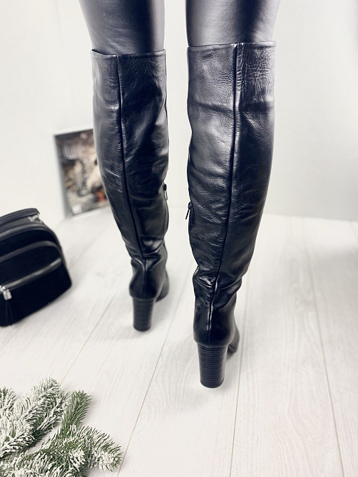 Ботфорти жіночі 14 чорні натуральна шкіра з хутром до кісточки висота 43 см каблук 8 см обхват Коломыя - изображение 6