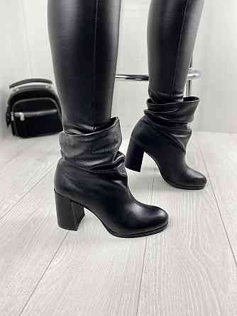 Injers Черевики жіночі INJERS чорні натуральна шкіра зима висота 13,5см каблук 8см (2894) 38р.3 Коломия