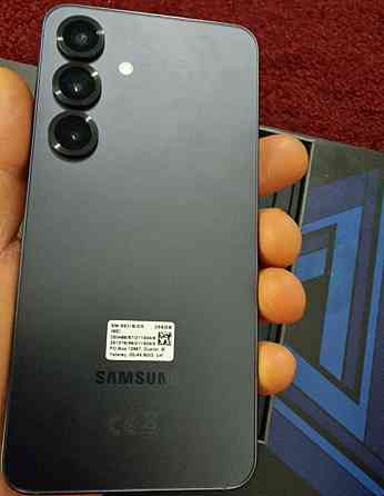 Samsung s25, 12/256 gb, 2 фіз. sim, Snapdragon. Київ