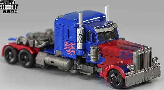 Трансформер Оптимус Прайм\Optimus Prime з кінофільму. Киев