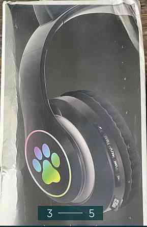 Наушники с ушками. Киев