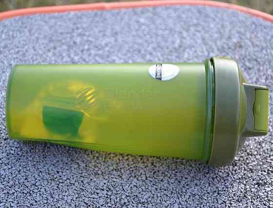 Спортивний шейкер BlenderBottle 820 мл Original Classic зелений для залу і тренувань Київ