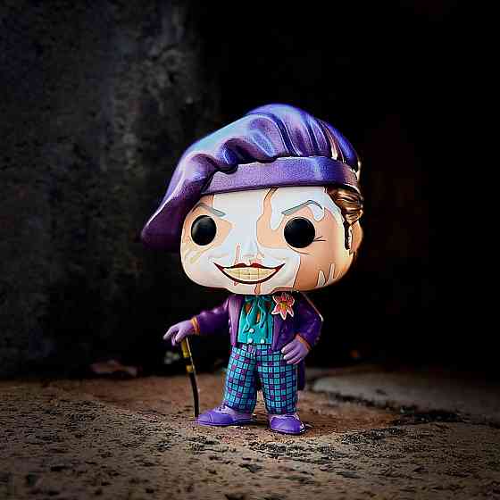 Ігрова фігурка Funko POP! серії Batman 1989 - JOKER WITH HAT WITH CHASE Дніпро
