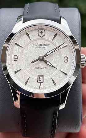 Швейцарские мужские часы Victorinox Alliance automatic 241874 Киев