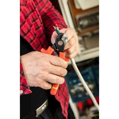 Кабелерез Neo Tools диэлектрический, 160 мм, 1000V, CrV (01-233) Винница