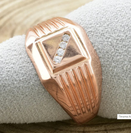 Печатка Xuping 11687 белые фианиты, ширина 12 мм, позолота РО, вес 5,7 г., размер 19, мужская Киев