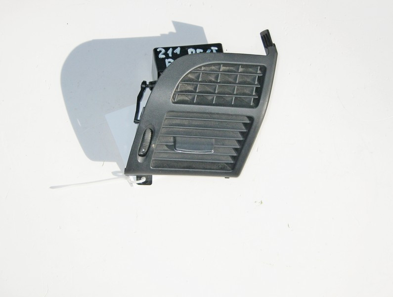 Mercedes-Benz  A2118300654 9116 Дефектний дефлектор панелі приладів - торпеди правий чорний E-Class W211 рестайл Одесса - изображение 1