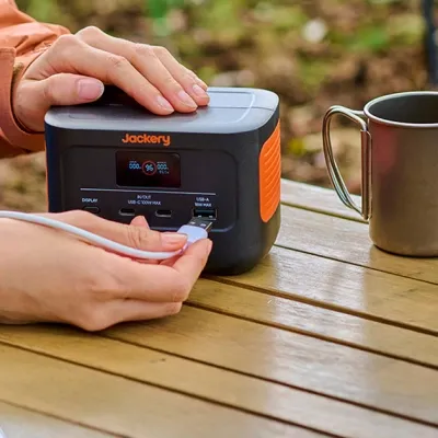 Зарядная станция Jackery Explorer 100 Plus 99.2Ah (Explorer-100PLS) Винница