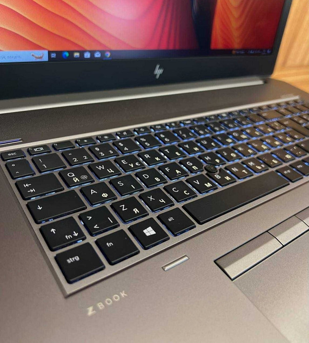 Ноутбук: HP ZBOOK 17 G5 /i7- 8850H / 32Gb. 512Gb. 17.2" FHD / Quadro P5200, 16Gb Київ - фото 7