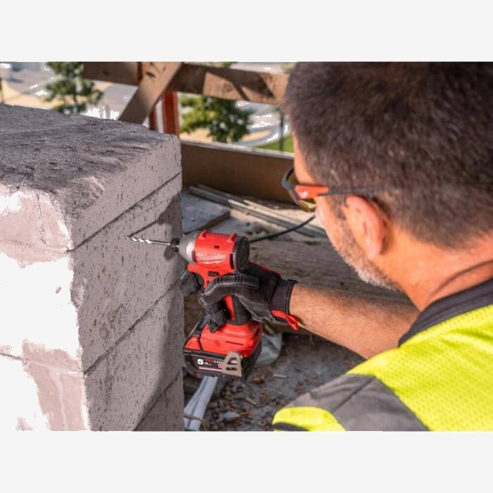 Гвинтокрут акумуляторний 1/4