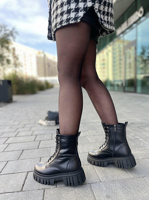 SOTHBY'S Черевики жіночі Sothby 's M-1055 чорні (зима, шкіра натуральна) (5204) 39 Коломыя - изображение 1