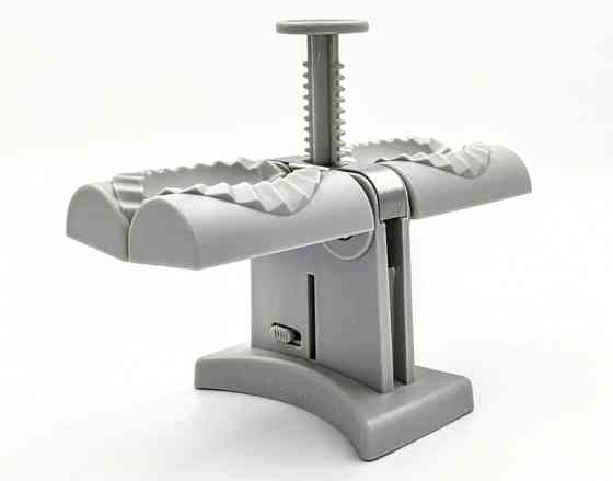 Машинка для лепки пельменей и вареников. Станок для пельменей dumpling mold Киев