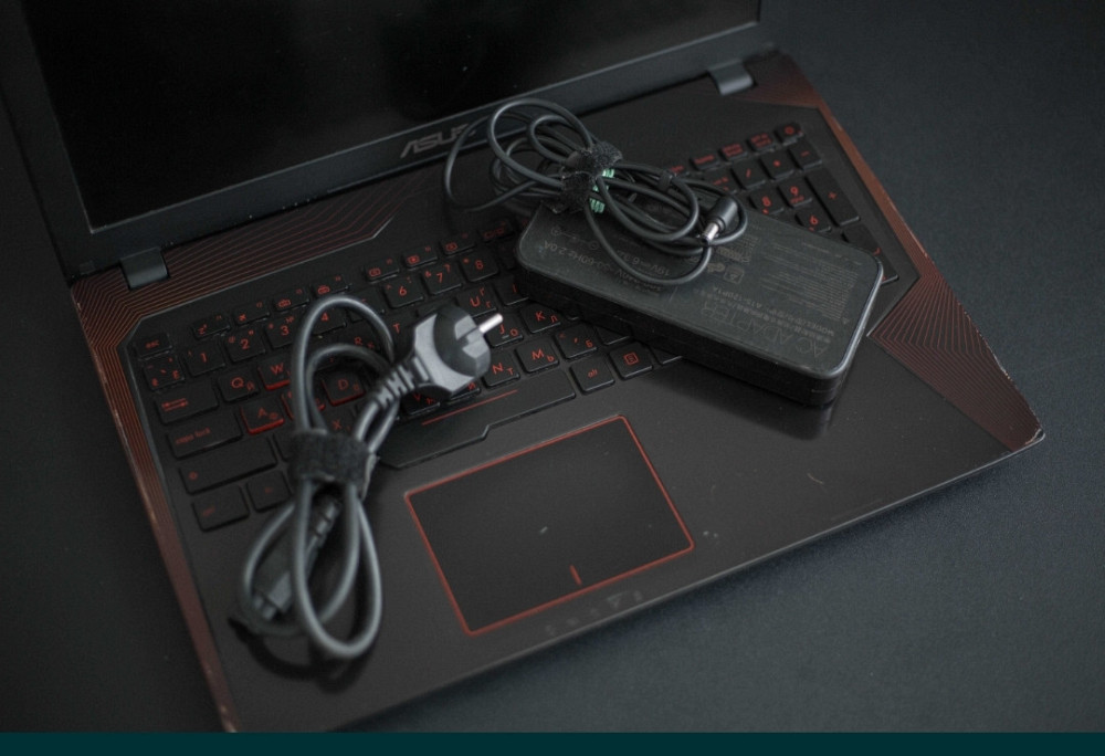 Ноутбук Asus FX 553VE-DM406 i5-7300HQ-GTX 1050Ti Київ - фото 5