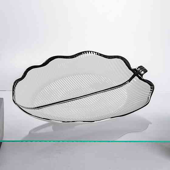 Фарфоровая менажница 