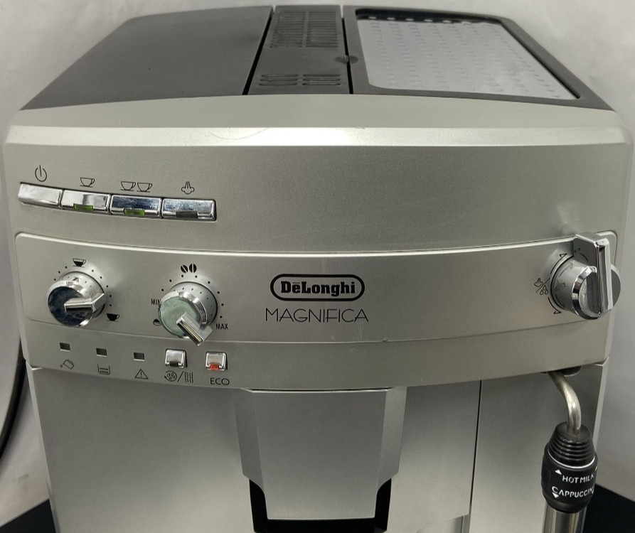 Кавомашина Delonghi Magnifica. Київ - фото 2