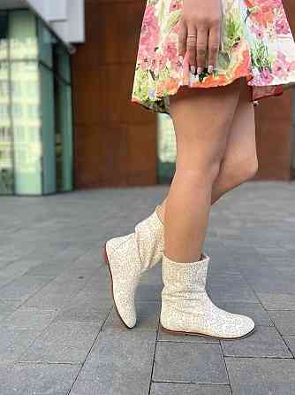 Nivelle Черевики жіночі NIVELLE бежеві шкіра натуральна висота 21см обхват 32-34см розмір 37 (5 Коломия