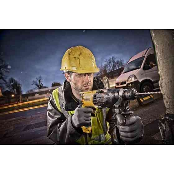 Перфоратор мережевий SDS-Plus DeWALT D25133K Київ