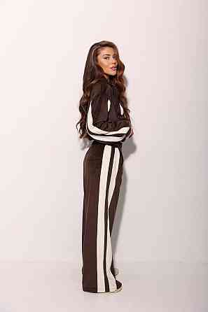 Жіночий велюровий прогулянковий костюм з контрастними вставками Одеса