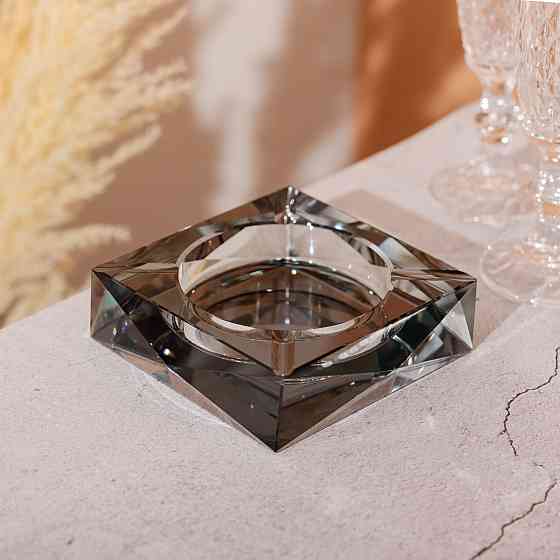 Квадратная стеклянная пепельница серая 13х13 см Киев