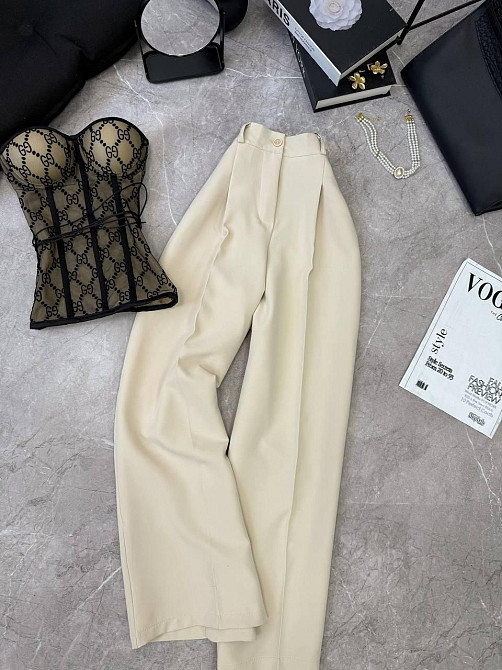 Женские базовые брюки палаццо костюмка Беж, 46/48 Одесса - изображение 1