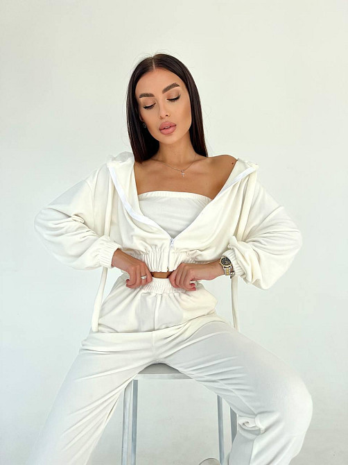 Женский плюшевый прогулочный костюм тройка: кофта топ и штаны велюр плюш 44/46, Белый Одесса - изображение 1