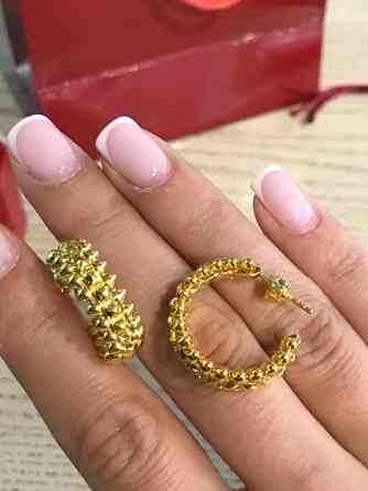Cartier сережки з зубчиками в лимонному золоті / Cartier сережки кільця лимонне золото Одеса