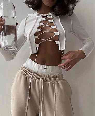 Жіночий стильний привабливий топ із довгим рукавом на шнурівці рубчик мустанг Молочний, 44/46 Одеса