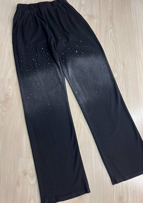 Костюм женский YUJIE YISHANG 7219 вареный тай дай футболка с брюками в камнях черный, черный, L Киев - изображение 10