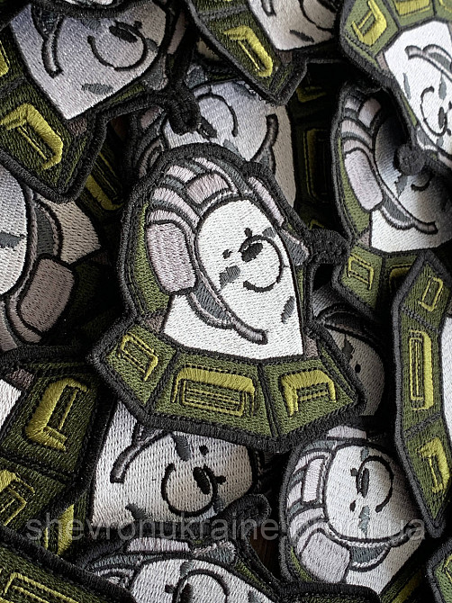 Шеврон ТАНКИСТ (Форма контурная. На липучке) Размер 8x8.5см Киев - изображение 2