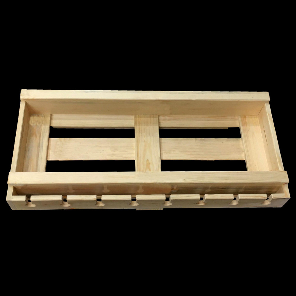 Настенная винная полка 