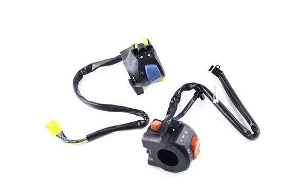 Блоки кнопок керма (пара) Zongshen ZS125J (чорні) XVP Киев