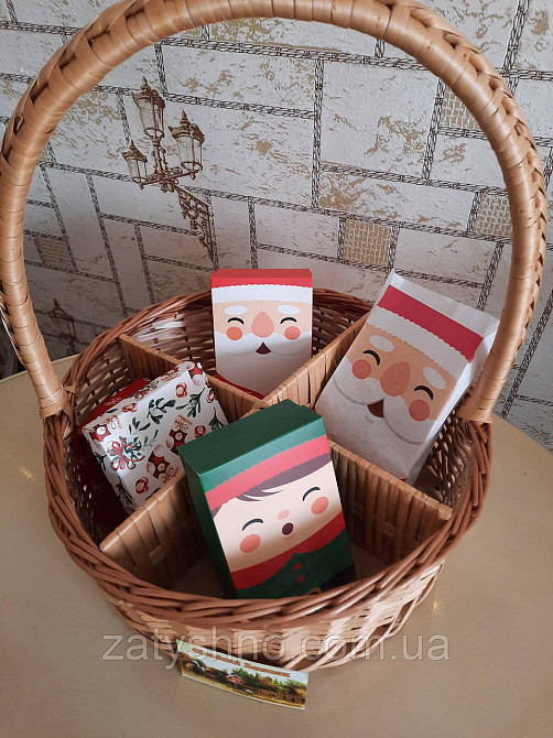 Подарунковий кошик із осередками | кошик із лози на подарунки |плетений кошик новорічний опт Київ - фото 2