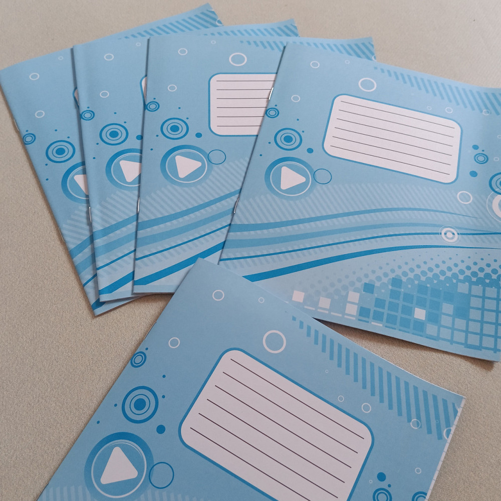 Школьные тетради 12ар клетка Лидер Киев - изображение 1