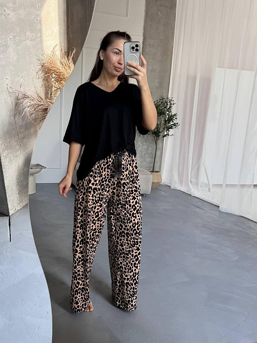 Жіночий домашній комплект двійка: футболка + леопардові штани котон 48/52 Одеса - фото 4
